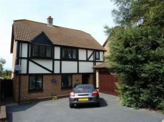 4 bedroom Detached f...
